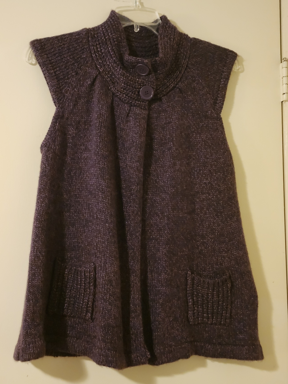 No Boundaries Women's Preppy Dark Purple Knit Sleeveless Layering Cardigan L